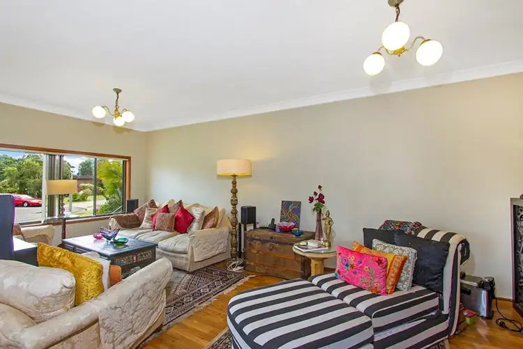 Second view of Homely house listing, 9 Turtle Close, Point Clare NSW 2250