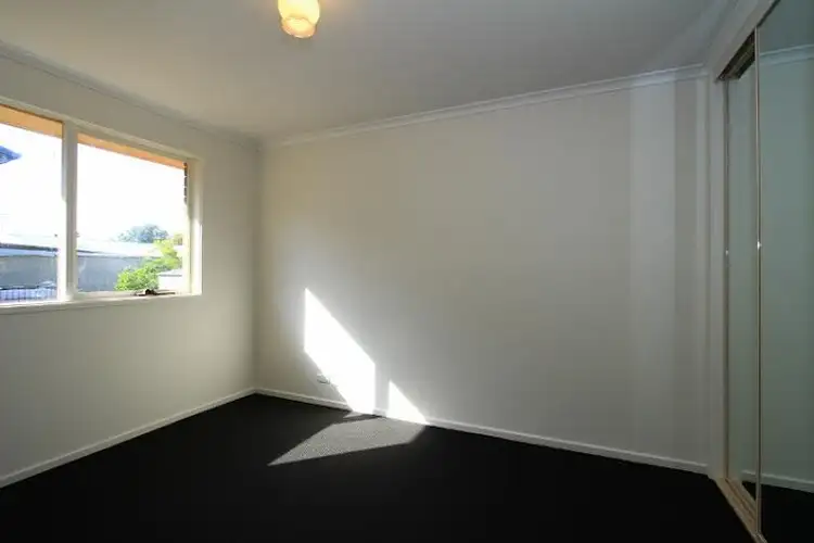 Sixth view of Homely villa listing, 1/33 Beauchamp Street, Heathcote VIC 3523