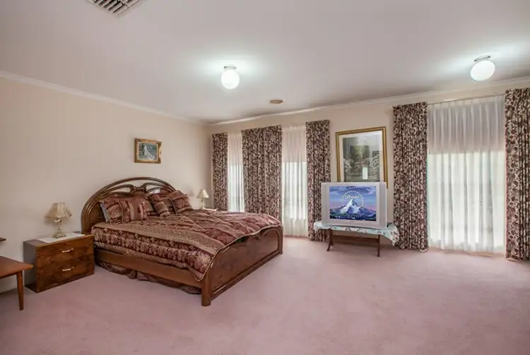 Seventh view of Homely house listing, 6 Iluka Court, Bundoora VIC 3083
