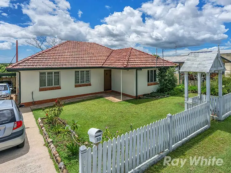 39 Highlands Street, Wavell Heights QLD 4012