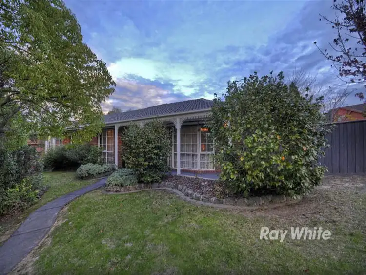 1 Tresise Avenue, Wantirna South VIC 3152