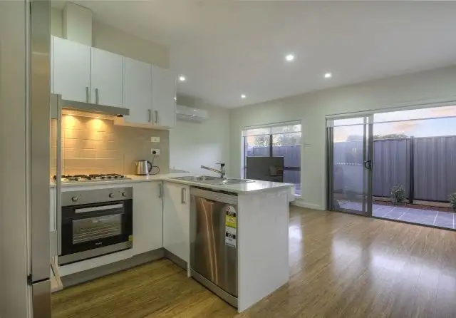 Sixth view of Homely unit listing, 3/89 St Vigeons Road, Reservoir VIC 3073