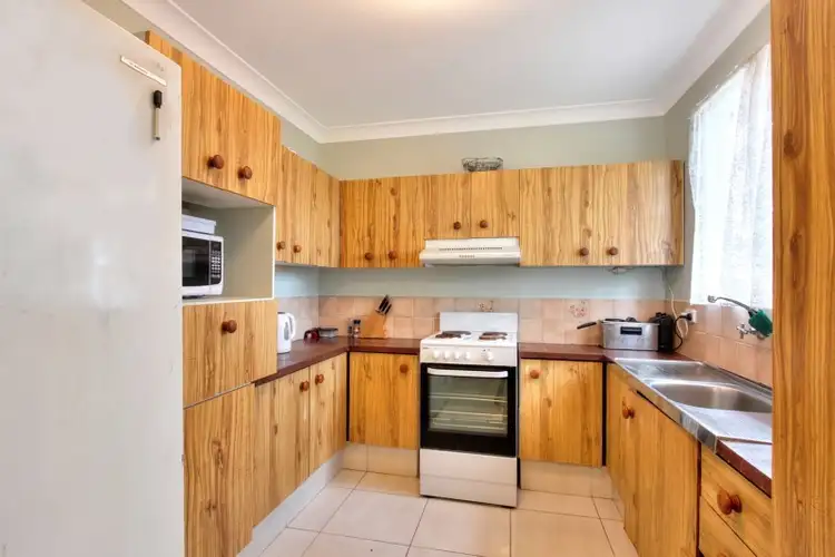 Seventh view of Homely house listing, 8 Nerine Street, Kingston QLD 4114