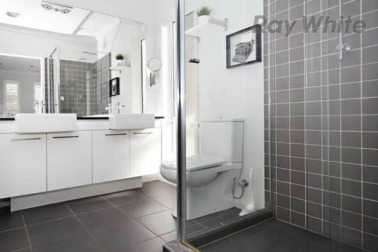 Fifth view of Homely house listing, 4 Saffron Place, Point Cook VIC 3030