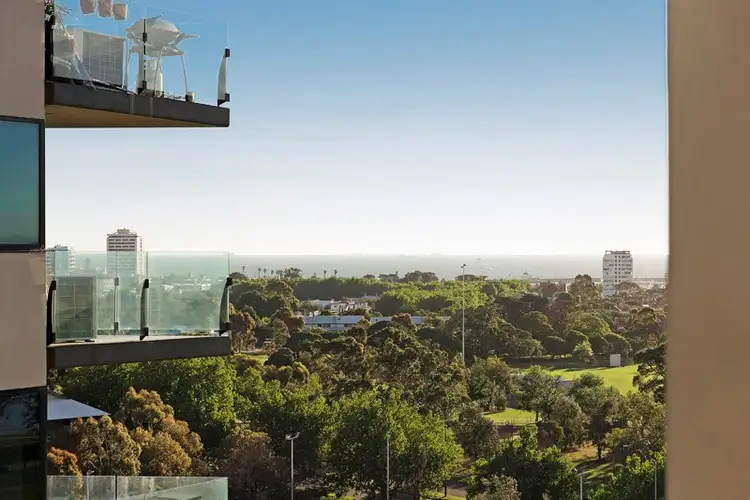 1205/82 Queens Road, Melbourne VIC 3004