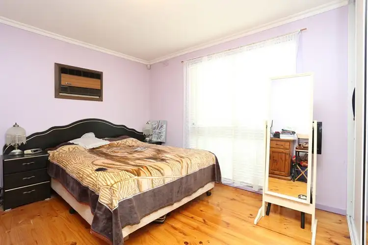 Fifth view of Homely unit listing, 4/82-84 Fox Street, St Albans VIC 3021