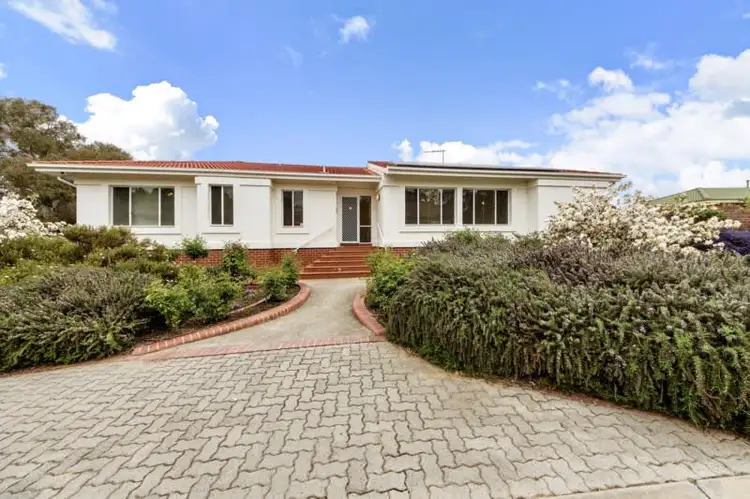 2 Ives Court, Melba ACT 2615