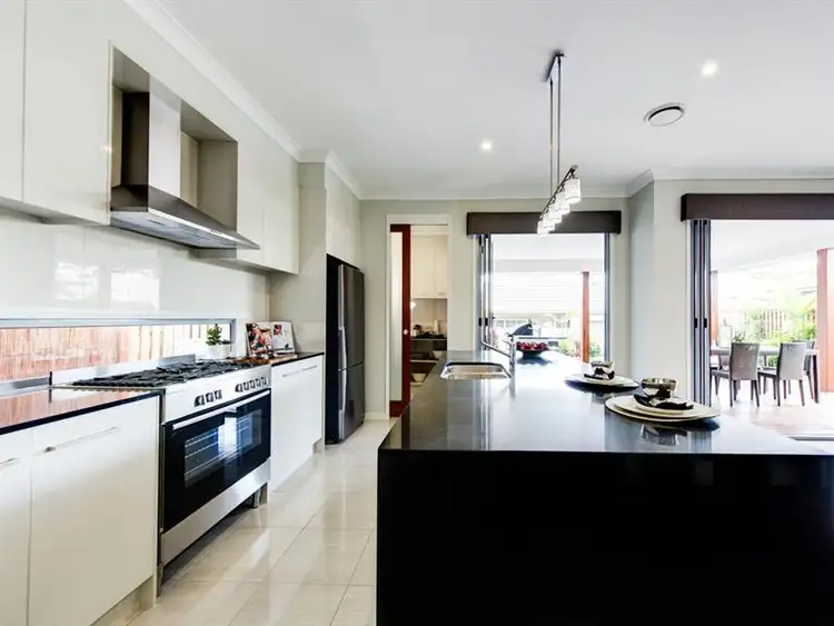 Sixth view of Homely house listing, 110 Valentine Circuit, Augustine Heights QLD 4300