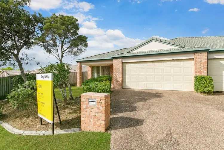 1/4 Tanias Place, Labrador QLD 4215