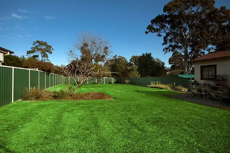 Second view of Homely house listing, 25 Devonshire Crescent, Oak Flats NSW 2529