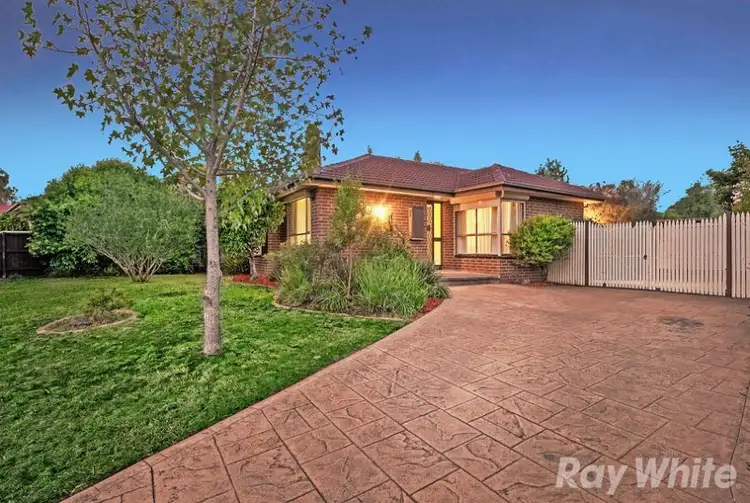 21 Blamey Avenue, Mill Park VIC 3082