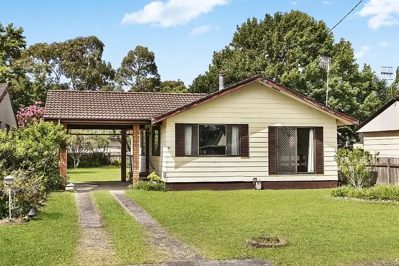 Main view of Homely house listing, 8 Colleen Street, Berkeley Vale NSW 2261
