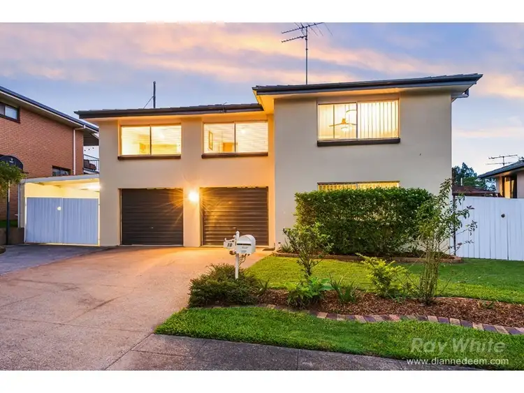 10 Redleaf Street, Mansfield QLD 4122