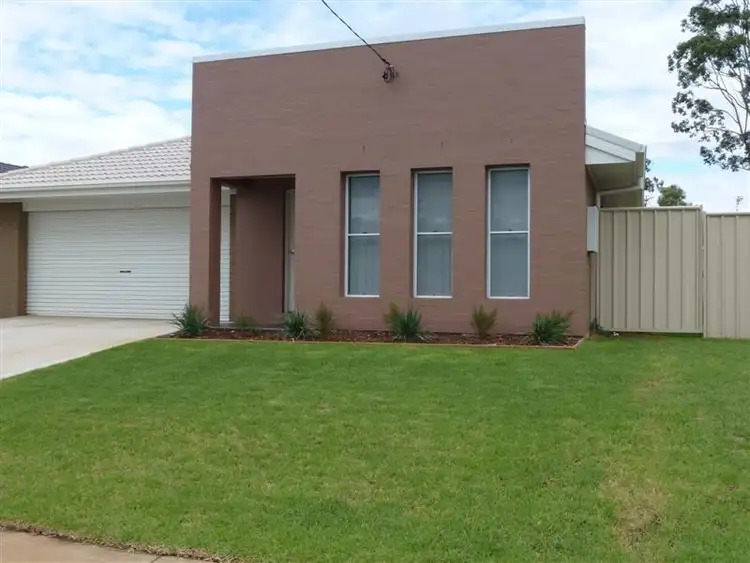 3 Catherine Drive, Dubbo NSW 2830