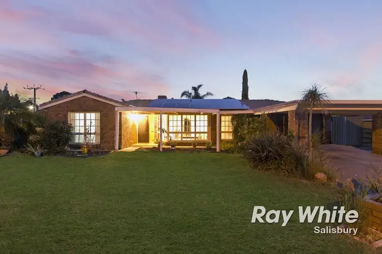 4 Sydney Drive, Salisbury Heights SA 5109