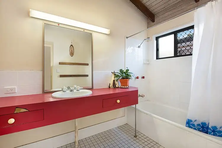 Sixth view of Homely unit listing, 1/58-60 Broadwater Avenue, Maroochydore QLD 4558