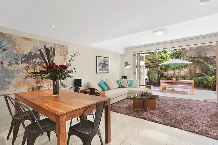 9/23b Pine Avenue, Brookvale NSW 2100