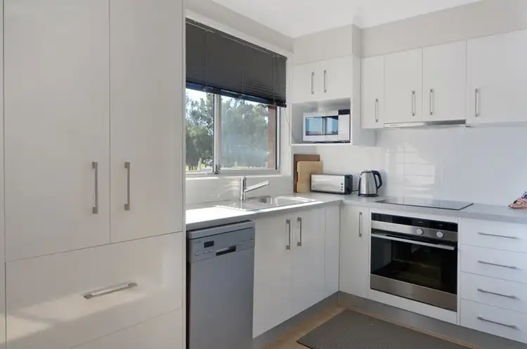 Fifth view of Homely unit listing, 4/142 Pur Pur Avenue, Lake Illawarra NSW 2528