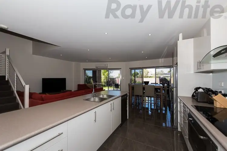 Third view of Homely townhouse listing, 2/122 - 124 Melbourne Street, Mulwala NSW 2647