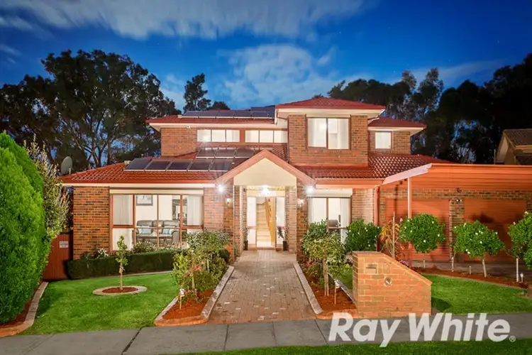 13 Ungara Close, Eltham North VIC 3095