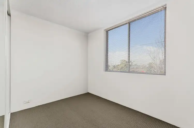 Sixth view of Homely unit listing, 8/142 Gladstone Avenue, Coniston NSW 2500