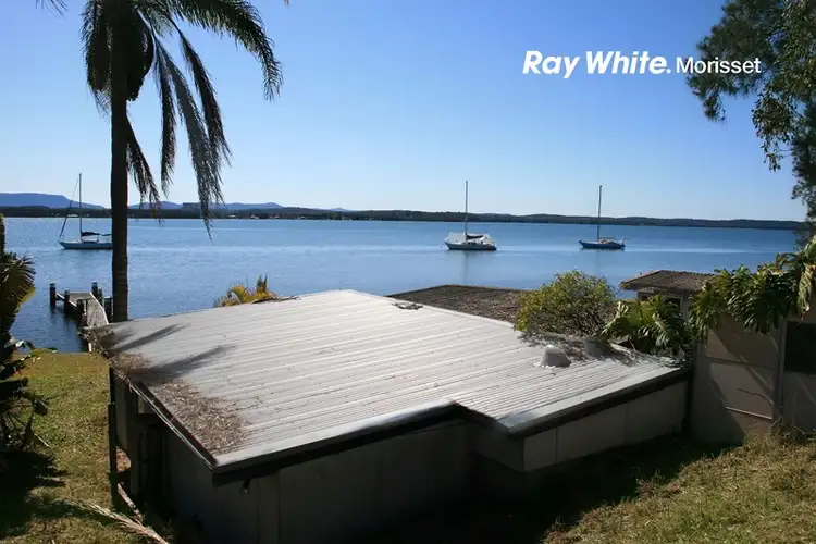 179 Grand Parade, Bonnells Bay NSW 2264