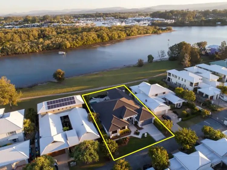 15 Brindabella Close, Coomera Waters QLD 4209