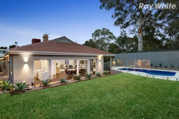 11 Banksia Avenue, Beaumaris VIC 3193