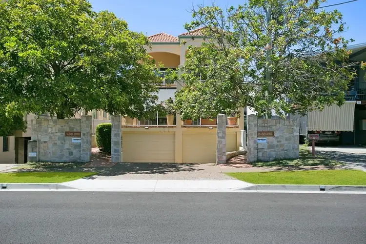 2/30 Heron Avenue, Mermaid Beach QLD 4218