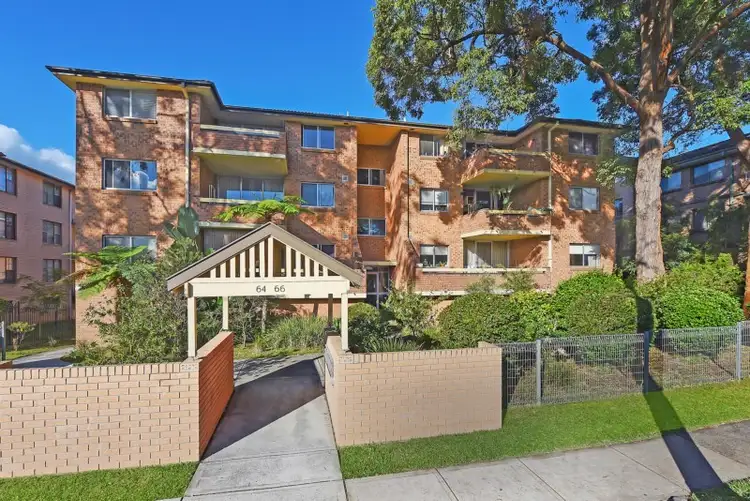 3/64 Hunter Street, Hornsby NSW 2077