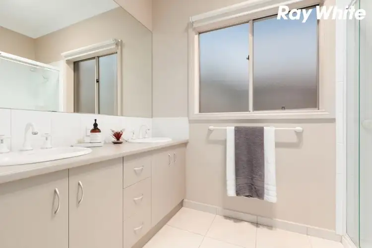 Fourth view of Homely house listing, 3 Cottage Link, Pakenham VIC 3810