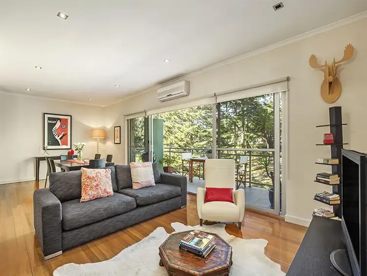 Third view of Homely unit listing, 4/10 Rosanna Road, Heidelberg VIC 3084
