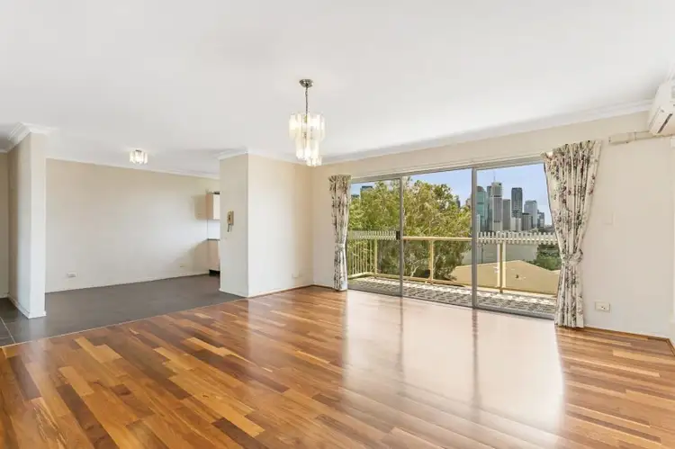 Third view of Homely unit listing, 11/152 River Terrace, Kangaroo Point QLD 4169