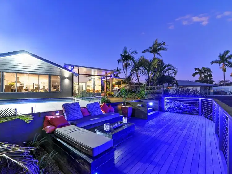 Fifth view of Homely house listing, 2 Laurel Court, Sorrento QLD 4217