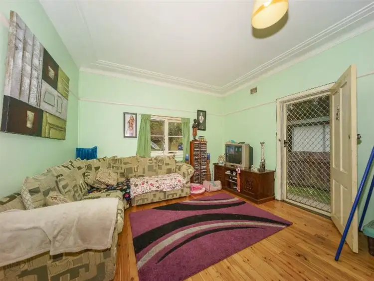 Second view of Homely house listing, 10 Sylvania Road, Umina Beach NSW 2257