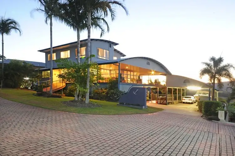 8/14 Hamilton Avenue, Cannonvale QLD 4802