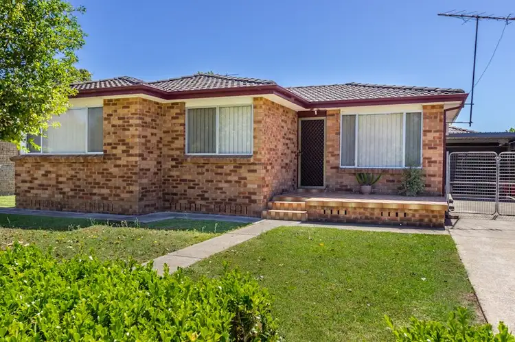 Main view of Homely house listing, 33 Hughes Avenue, Richmond NSW 2753