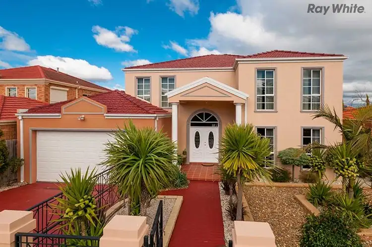 30 Tormorvey Avenue, Hillside VIC 3037