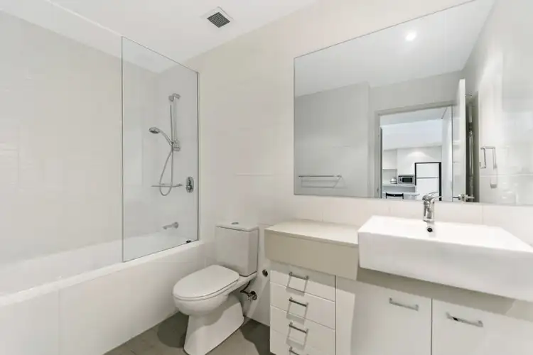Fifth view of Homely apartment listing, 283/33 Hill Road, Wentworth Point NSW 2127