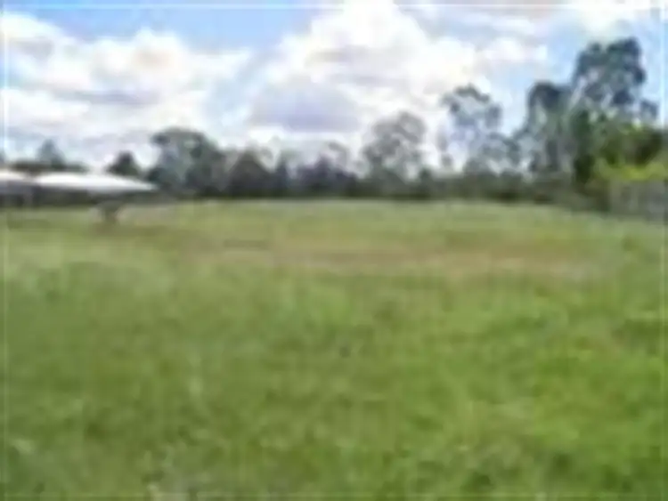 10 Golf View Drive, Boyne Island QLD 4680