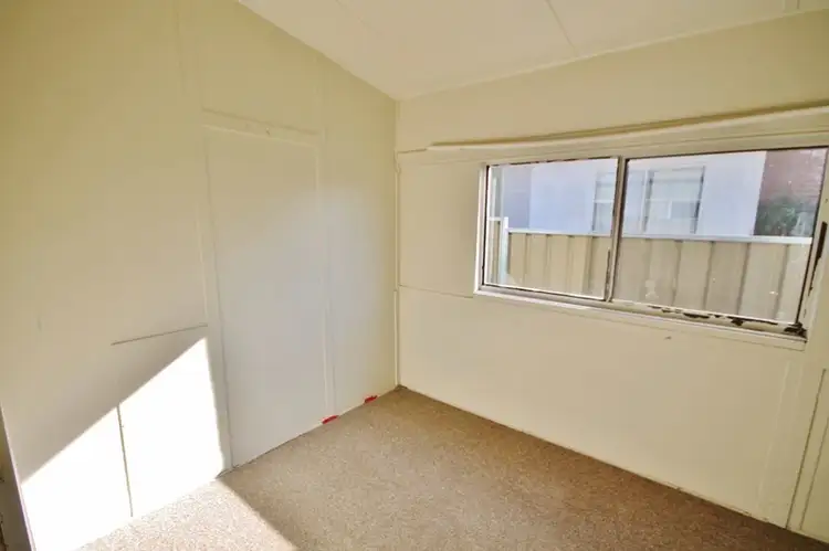 Seventh view of Homely house listing, 22 Currawong Street, Young NSW 2594