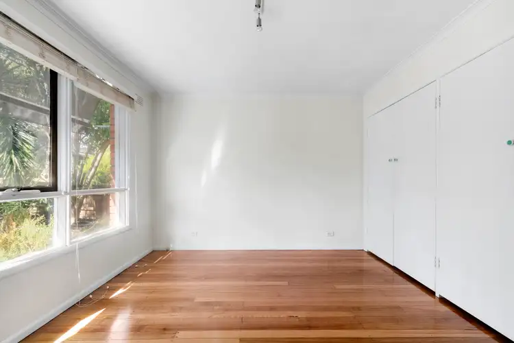 Fourth view of Homely unit listing, 2/17 Wendover Court, Mount Waverley VIC 3149