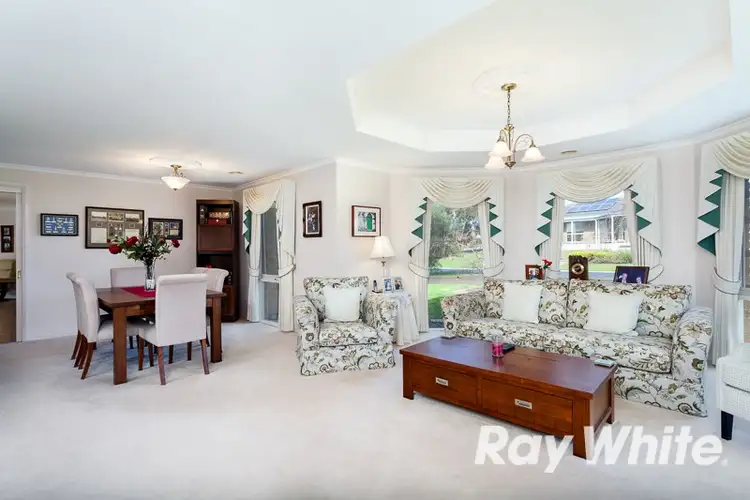 16 Eliza Place, Somerville VIC 3912