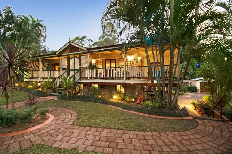 301 Coonowrin Road, Glass House Mountains QLD 4518