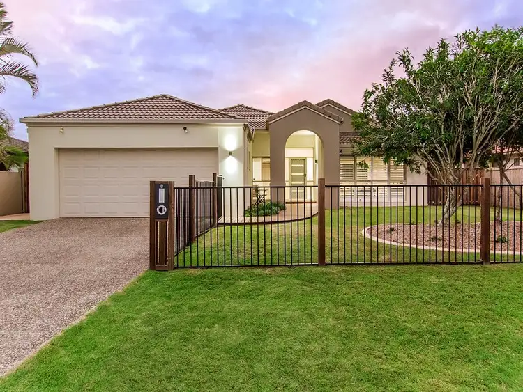 8 Maidenhead Court, Oxenford QLD 4210