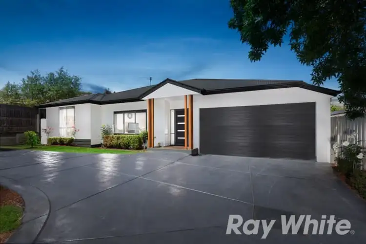 15A Dunoon Street, Mooroolbark VIC 3138