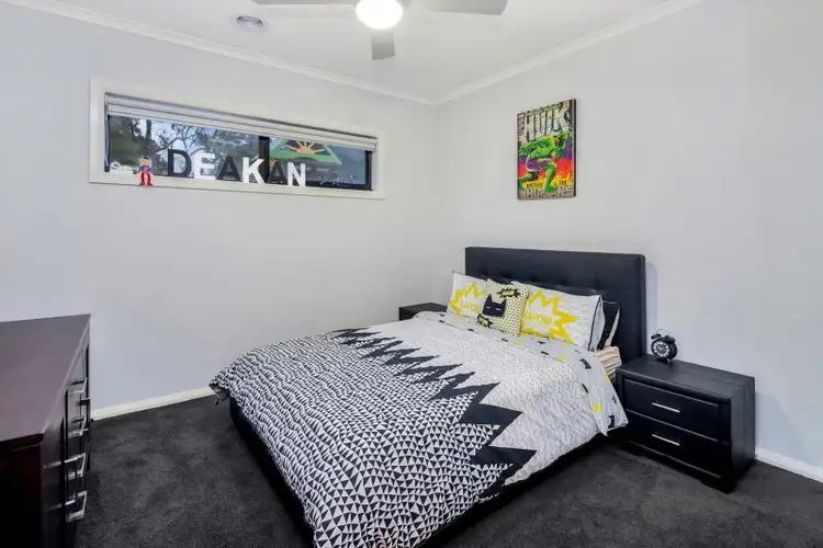 Seventh view of Homely house listing, 24 Greenhaven Court, Mount Clear VIC 3350