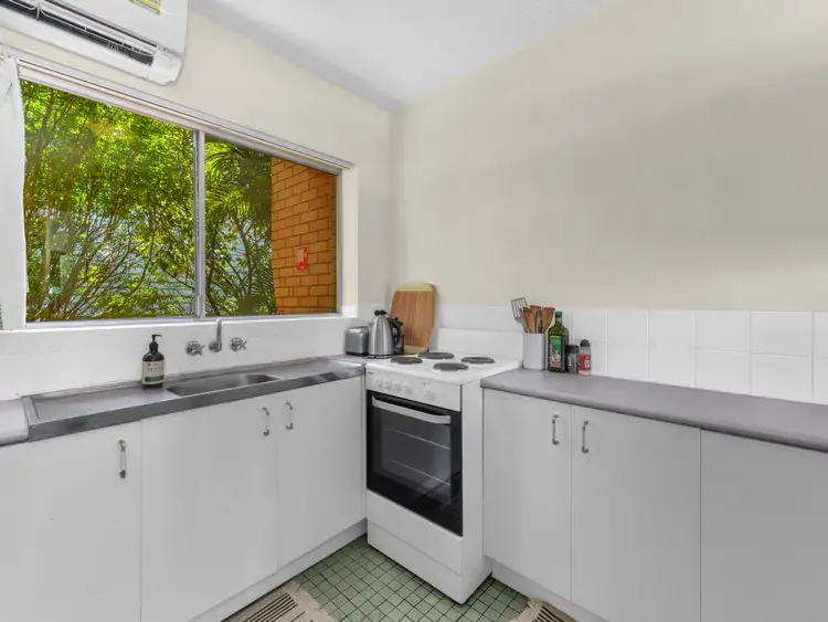 Sixth view of Homely unit listing, 3/42 Wambool Street, Bulimba QLD 4171