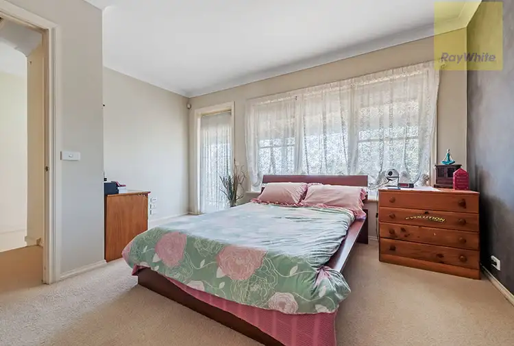 Fifth view of Homely house listing, 10 Park Lane, Craigieburn VIC 3064