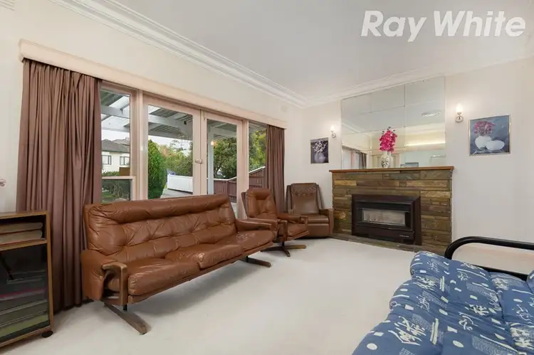 Second view of Homely house listing, 9 Keats Avenue, Kingsbury VIC 3083
